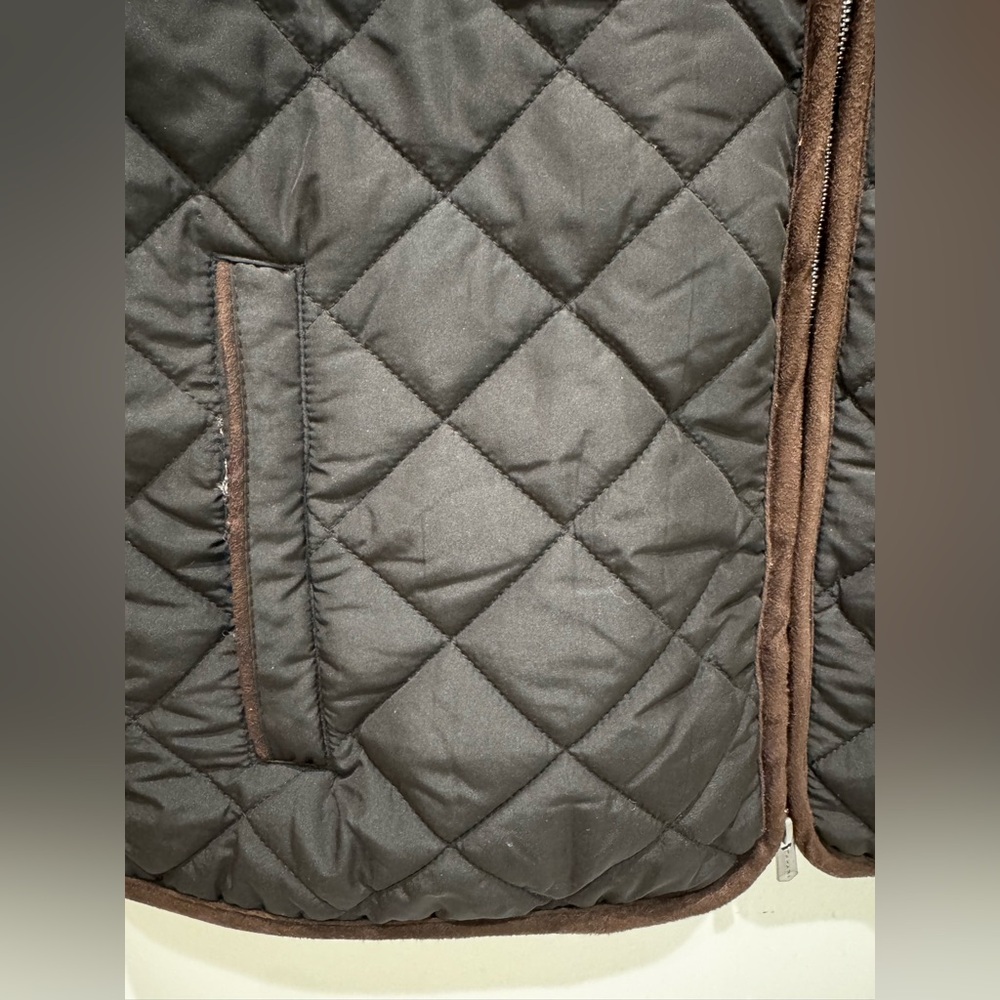 Tahari Men's Quilted Dark Brown Vest - Picture 7 of 7